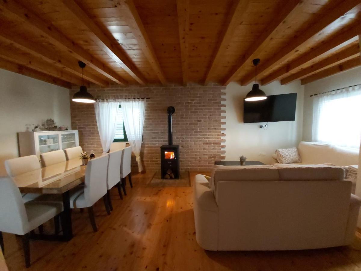 Villa Stone Pearl With Heated Swimming Pool Sveti Filip i Jakov Εξωτερικό φωτογραφία