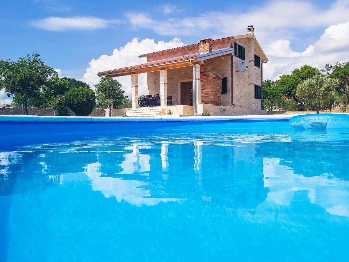 Villa Stone Pearl With Heated Swimming Pool Sveti Filip i Jakov Εξωτερικό φωτογραφία