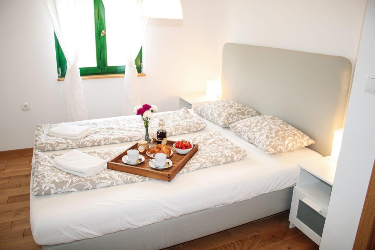 Villa Stone Pearl With Heated Swimming Pool Sveti Filip i Jakov Εξωτερικό φωτογραφία