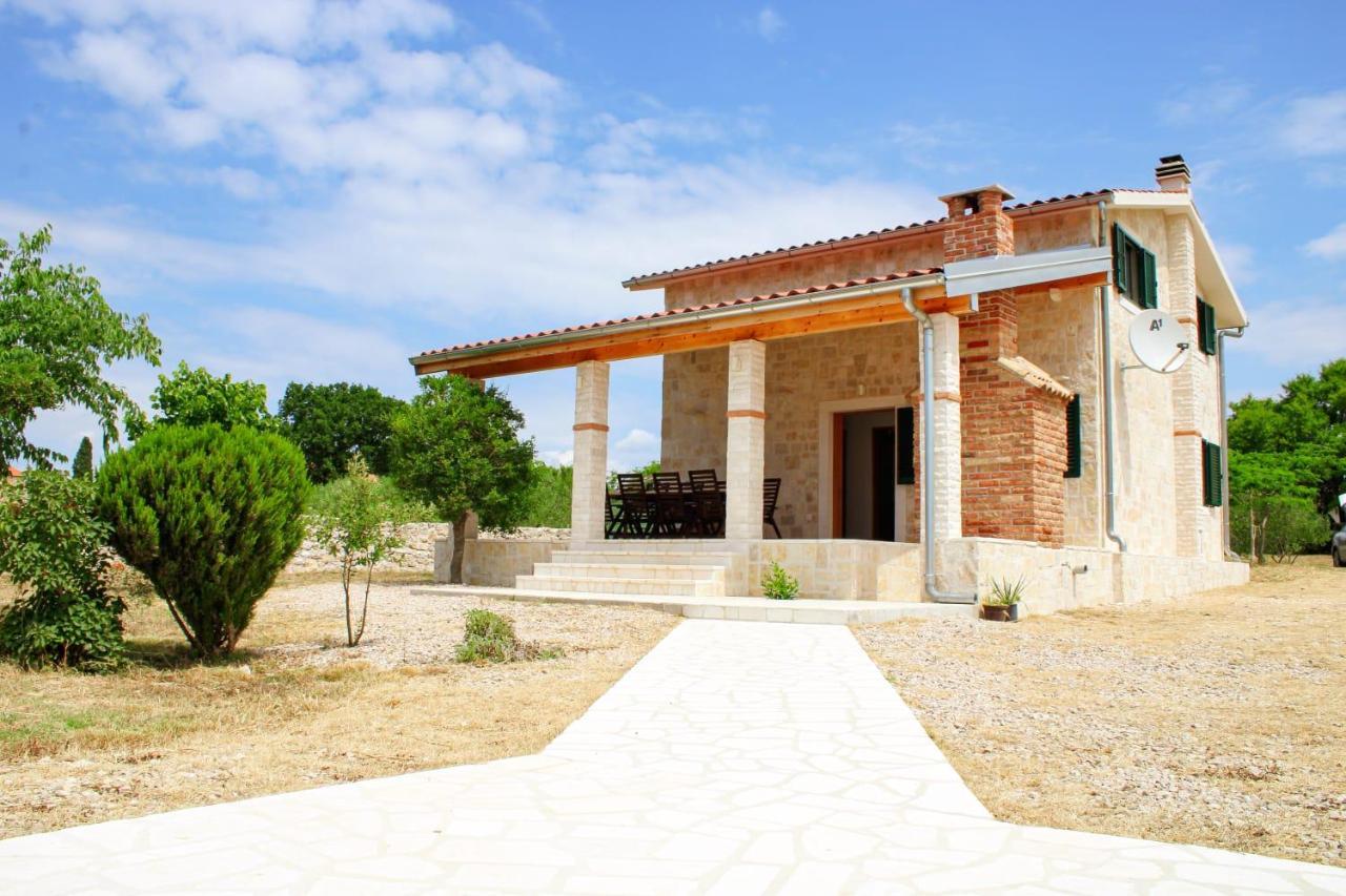 Villa Stone Pearl With Heated Swimming Pool Sveti Filip i Jakov Εξωτερικό φωτογραφία