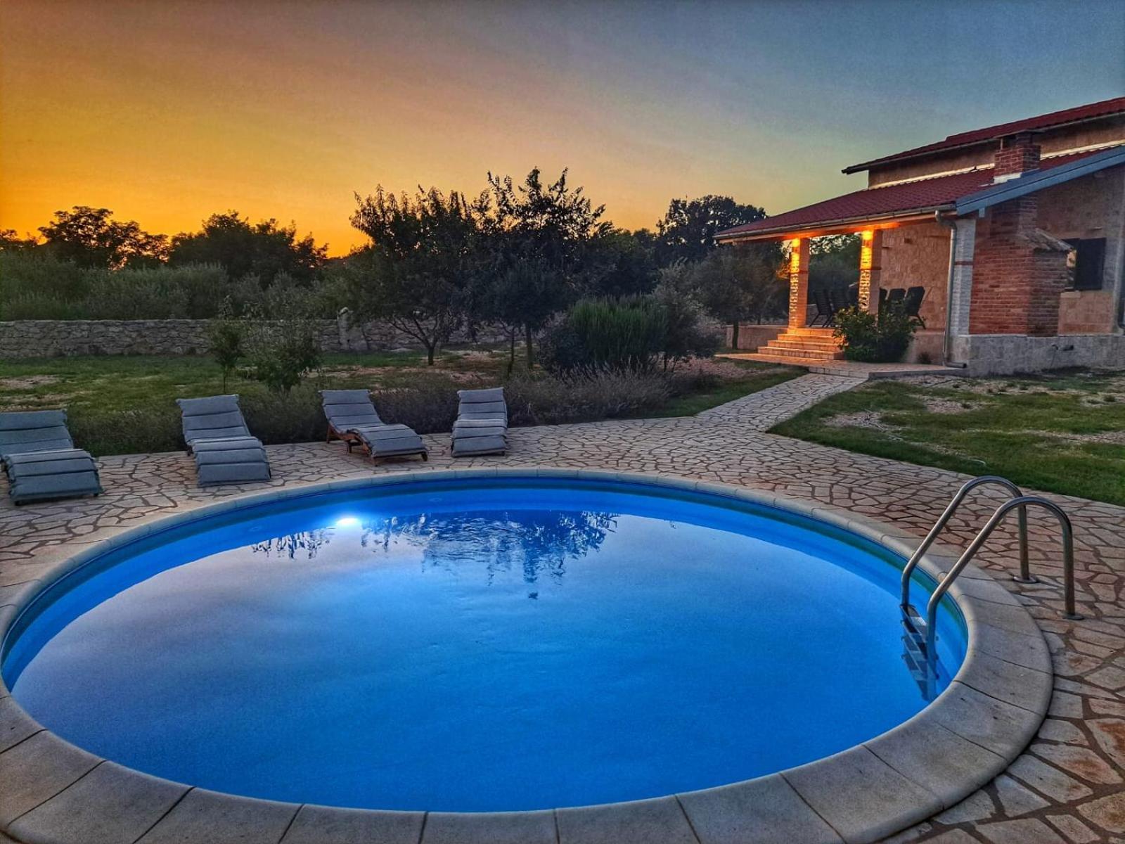 Villa Stone Pearl With Heated Swimming Pool Sveti Filip i Jakov Εξωτερικό φωτογραφία
